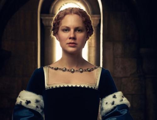 Becoming Elizabeth (STARZ)